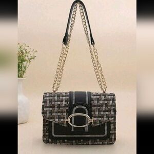 SALE ** BRAND NEW ** Elegant Black and Gold Women's Handbag